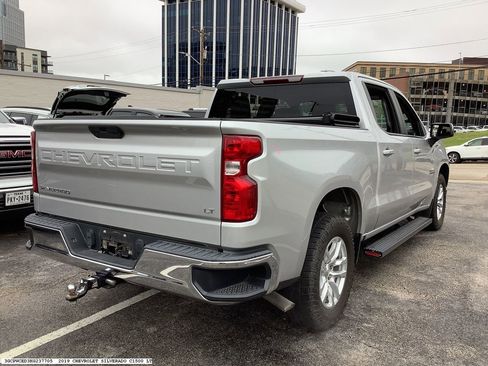 Used 2019 Chevrolet Silverado 1500 LT w/ Texas Edition RWD image 4