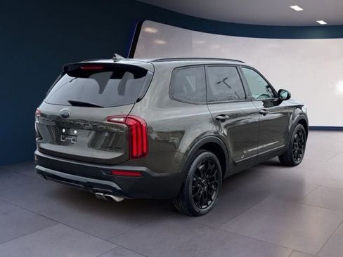 Used 2021 Kia Telluride SX w/ SX Prestige Package image 5