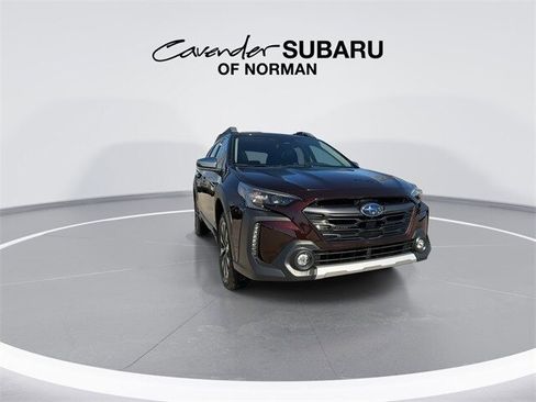 Used 2025 Subaru Outback Touring XT image 3