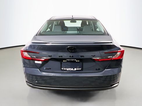Used 2025 Toyota Camry LE w/ Convenience Package FWD image 6