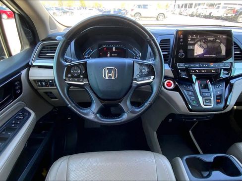 Used 2019 Honda Odyssey Elite image 6