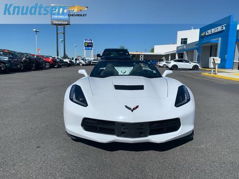 Used 2016 Chevrolet Corvette Stingray Convertible w/ Carbon Flash Badge Package RWD image 2