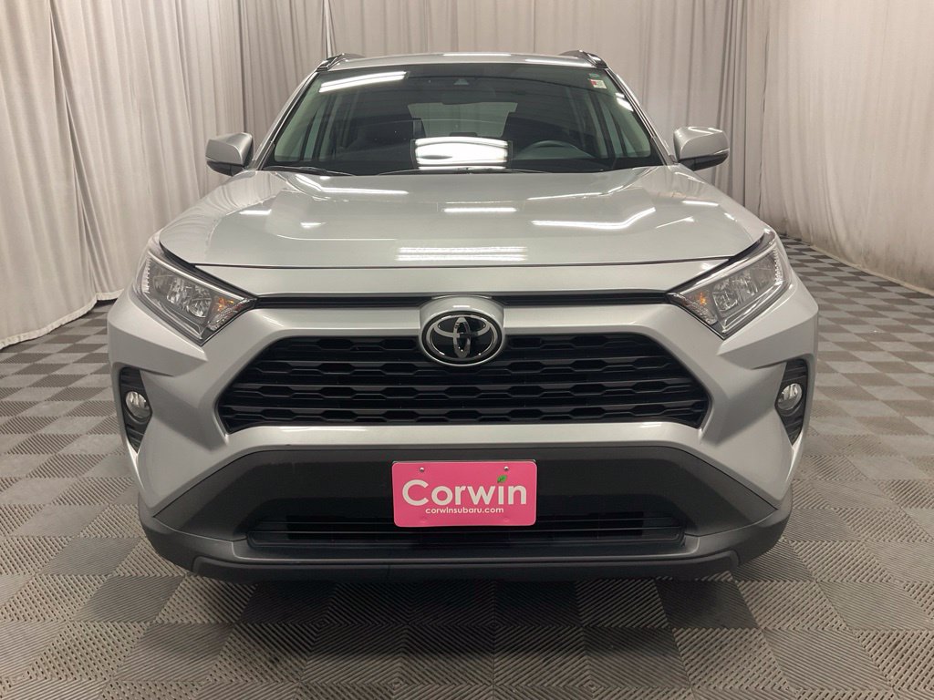 Used 2021 Toyota RAV4 XLE w/ XLE Grade Weather Package AWD/4WD image 7