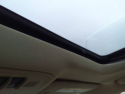 Used 2015 Buick Regal Premium w/ Experience Buick Package image 18