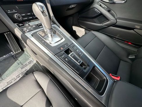 Used 2025 Porsche 718 Boxster S image 27