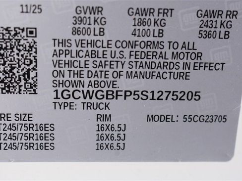 New 2025 Chevrolet Express 2500 Work Van image 29