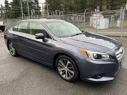 Used 2016 Subaru Legacy 2.5i Limited image 3