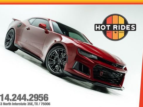 Used 2018 Chevrolet Camaro ZL1 RWD image 1