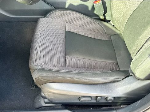 Used 2024 Subaru Outback Premium AWD/4WD image 23