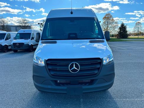 Used 2026 Mercedes-Benz Sprinter 2500 image 2