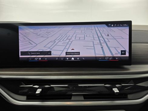 Used 2024 BMW X5 xDrive40i w/ Parking Assistance Package AWD/4WD image 23