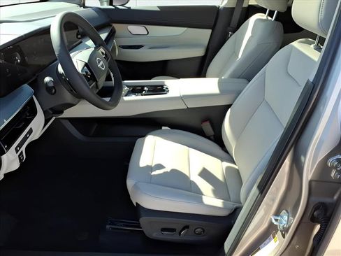 New 2026 Nissan Murano SL image 16