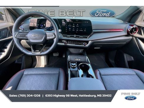 Used 2025 Chevrolet Equinox RS w/ Convenience Package III FWD image 13