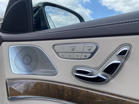 Used 2015 Mercedes-Benz S 550 4MATIC Sedan image 18