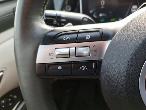 Used 2025 Hyundai Tucson Limited AWD/4WD image 20