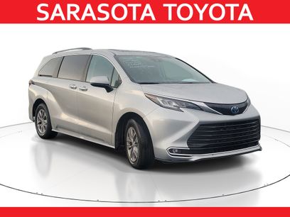 Used 2024 Toyota Sienna XLE