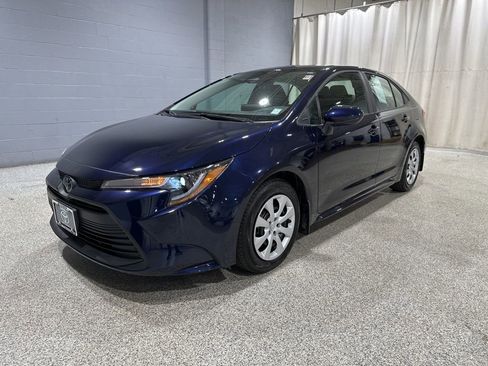 Certified 2024 Toyota Corolla LE image 4