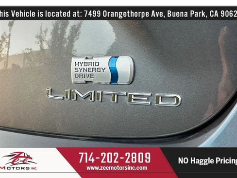 Used 2013 Toyota Avalon Limited w/ Technology Pkg FWD image 57