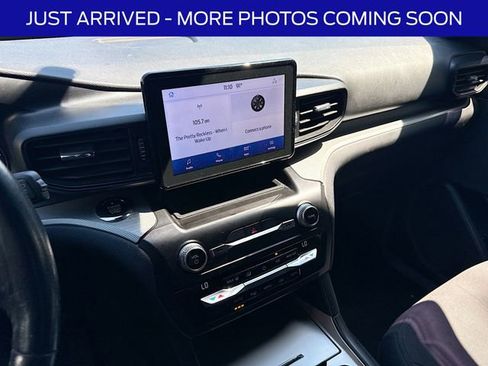 Used 2020 Ford Explorer XLT AWD/4WD image 13