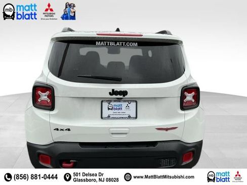 Used 2023 Jeep Renegade Trailhawk image 7