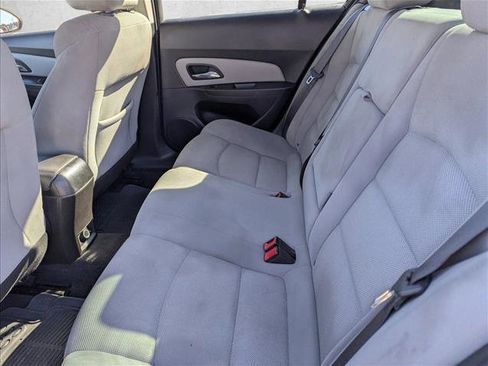 Used 2016 Chevrolet Cruze LT w/ Technology Package image 24