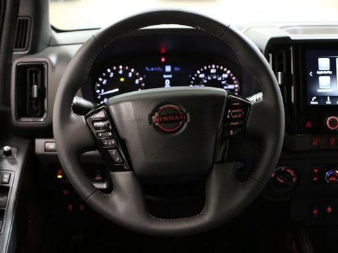 New 2026 Nissan Frontier PRO-4X w/ Pro-4x Convenience Package image 19