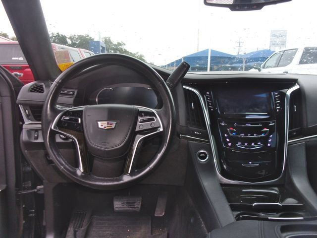 Used 2016 Cadillac Escalade ESV Platinum AWD/4WD image 9