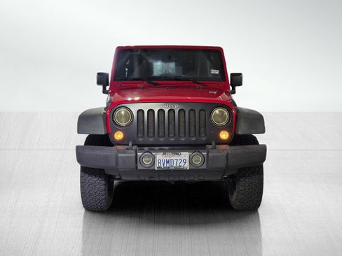 Used 2016 Jeep Wrangler Unlimited Sport image 2