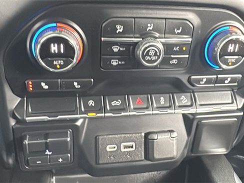 Used 2020 Chevrolet Silverado 1500 LT Trail Boss image 26