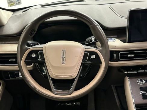 Used 2020 Lincoln Aviator Reserve w/ Equipment Group 202A image 30