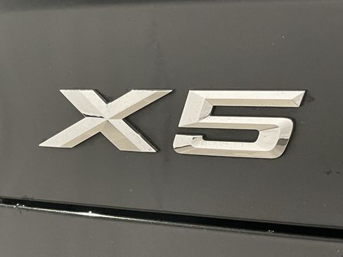 Used 2024 BMW X5 xDrive40i w/ Premium Package AWD/4WD image 24