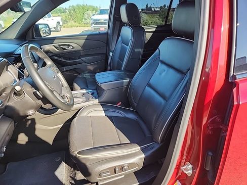 Used 2023 Chevrolet Traverse Premier w/ Redline Edition AWD/4WD image 42