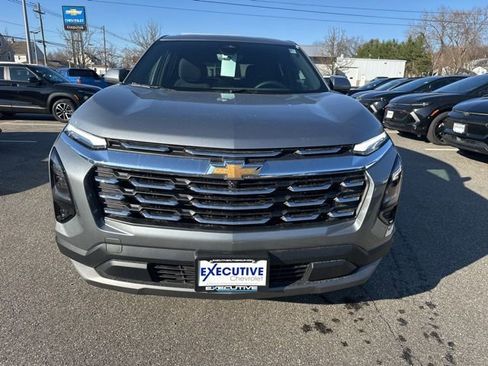 New 2026 Chevrolet Equinox LT w/ Safety and Technology Package AWD/4WD image 8