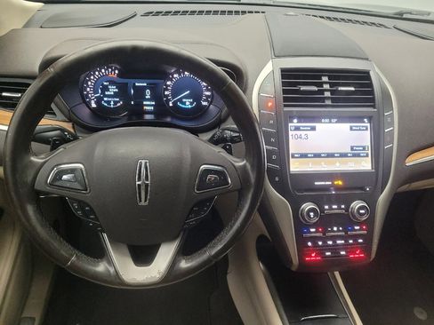 Used 2017 Lincoln MKC Select w/ Select Plus Package image 22