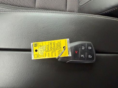 Used 2023 Buick Envision Preferred image 33