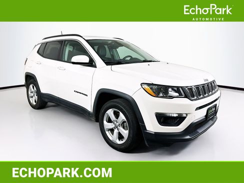 Used 2018 Jeep Compass Latitude w/ Popular Equipment Group image 1