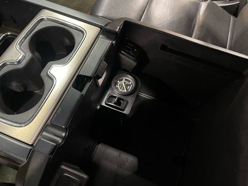 Used 2015 GMC Sierra 2500 Denali w/ Duramax Plus Package image 30