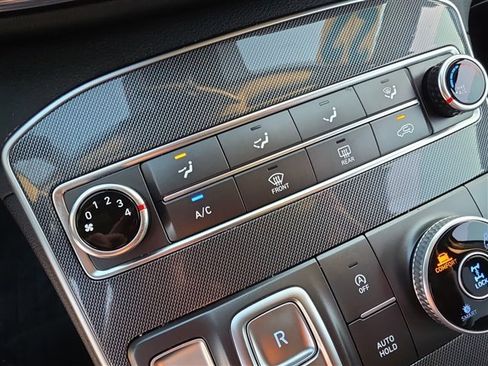 Used 2022 Hyundai Santa Fe SE w/ Cargo Package image 16