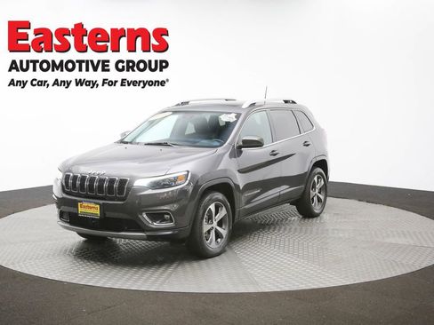Used 2021 Jeep Cherokee Limited image 52