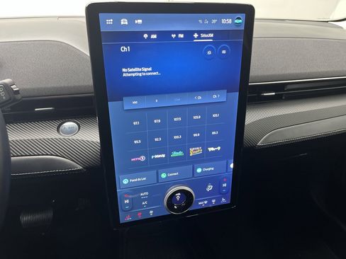 Used 2024 Ford Mustang Mach-E Select w/ Comfort Package Lite image 18