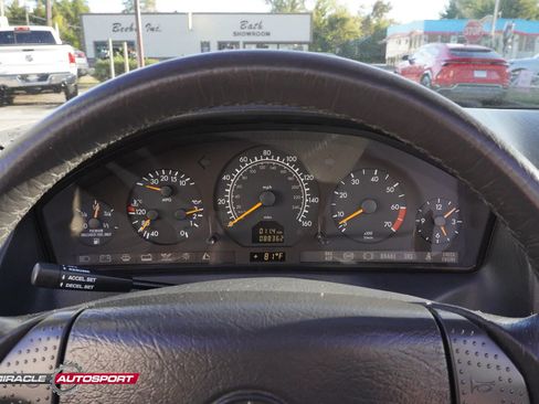 Used 1998 Mercedes-Benz SL 500 image 36