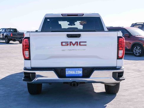 Used 2024 GMC Sierra 1500 Pro w/ Trailering Package AWD/4WD image 5