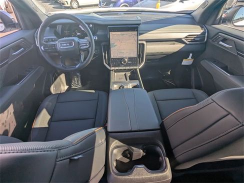 New 2026 GMC Acadia AT4 w/ Luxury Package image 15