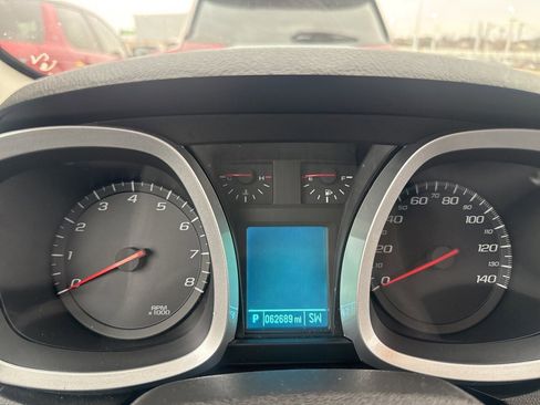 Used 2017 Chevrolet Equinox LT image 47