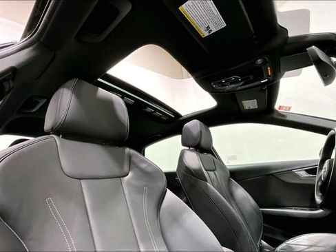 Used 2020 Audi A4 2.0T Premium w/ Convenience Package image 16