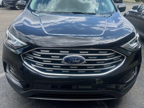 Used 2021 Ford Edge SEL w/ Convenience Package AWD/4WD image 3