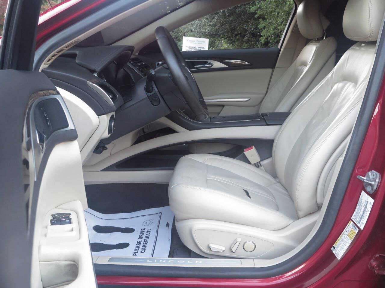 Used 2015 Lincoln MKZ Hybrid w/ Equipment Group 202A Reserve FWD image 11