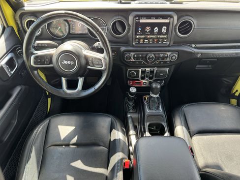 Used 2023 Jeep Wrangler Unlimited Rubicon 4xe w/ Steel Bumper Group AWD/4WD image 14