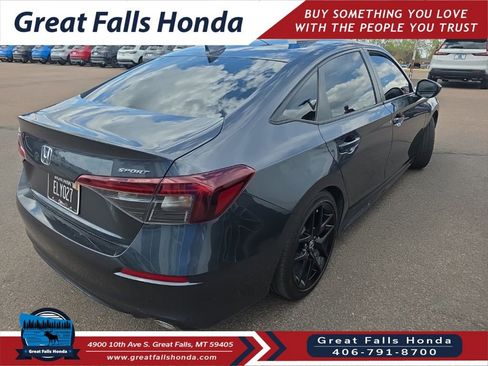 Used 2025 Honda Civic Sport image 3