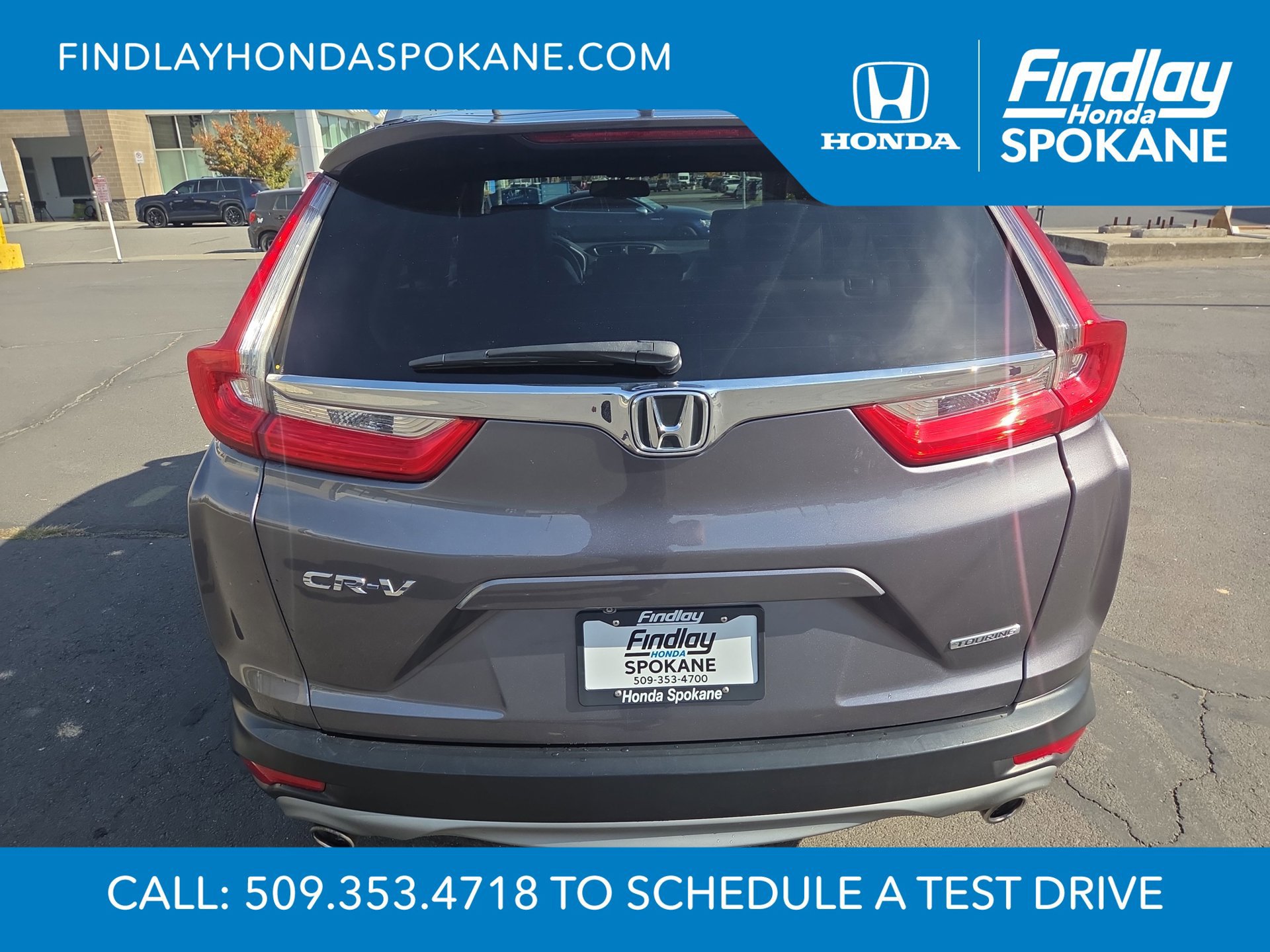 Used 2018 Honda CR-V Touring image 4